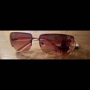 Women’s Falls Creek Sunglasses • Retail Price $20.00
